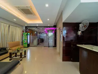 Capital O 1607 Ranas Residency 3