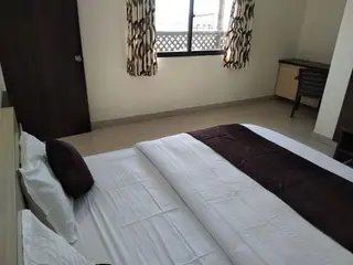 Hotel Shree Vallabh 5