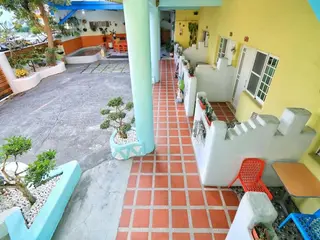 Fumigate Hotel 4