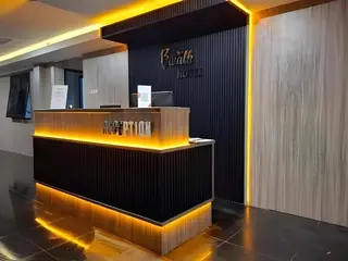 Hotel Bwalk Premiere 4