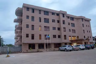 Maxland Hotel Juja 5