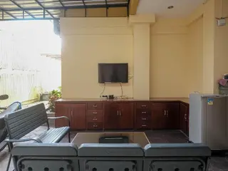 Reddoorz Solo Baru 2