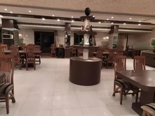 Hotel Sheela Shree Plaza 2