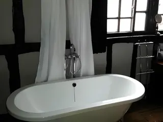 The Old Gallery And Chamber Apartments 3