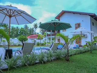 Hikkaresort Holiday Villa 3