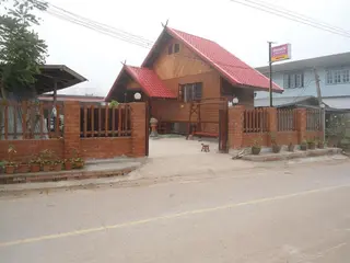 Panisa Guesthouse 3