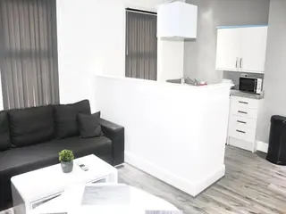 Reads Luxury Apartments 3