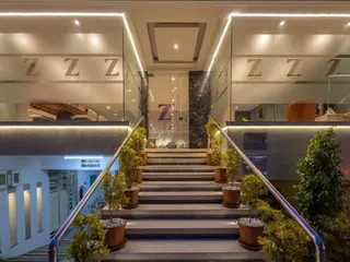 Hotel Southern Grand 2
