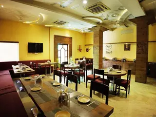 Hotel Sandhu Palace 2