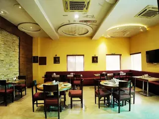 Hotel Sandhu Palace 3