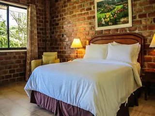 Ridgeview Chalets 3