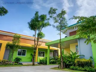Check In Hotel And Resort 5