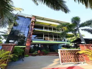 Sal Riviera 5