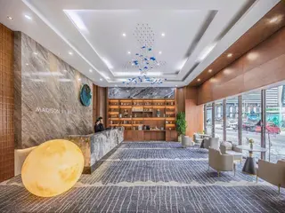 Madison Hotel Weihai Railway Station 2