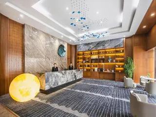 Madison Hotel Weihai Railway Station 5