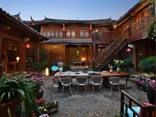 Blossom Hill Hotel Lijiang Qingchen 2