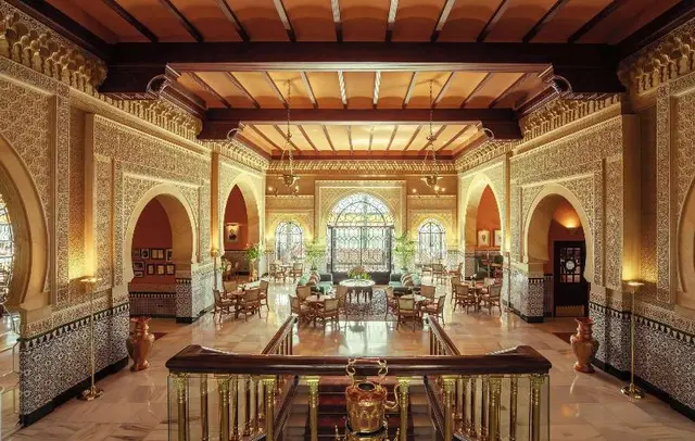 Alhambra Palace Hotel
