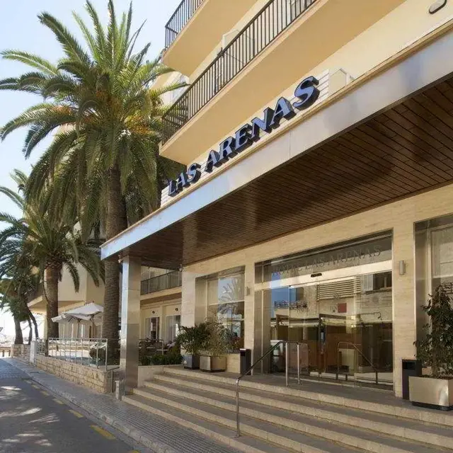 Las Arenas