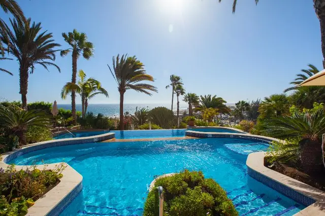 Corallium Dunamar by Lopesan Hotels