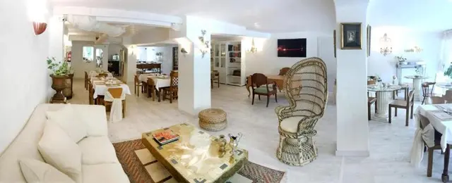 Hotel Maria Luisa