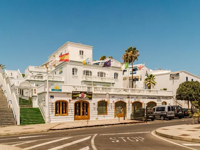 Apartamentos Corona Mar - Select Adults (+16)