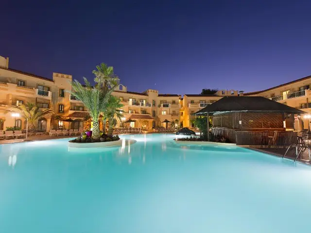 Elba Lucia Sport & Suite Hotel