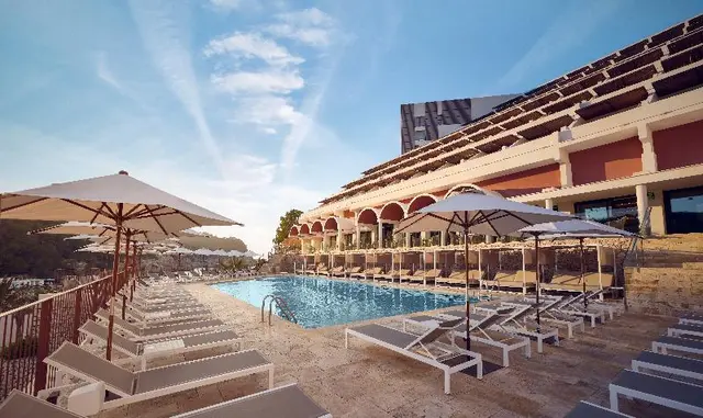Cala San Miguel Hotel Ibiza Curio Collection