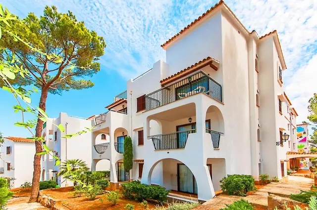 Flip Flop Surfing Playa Apartments