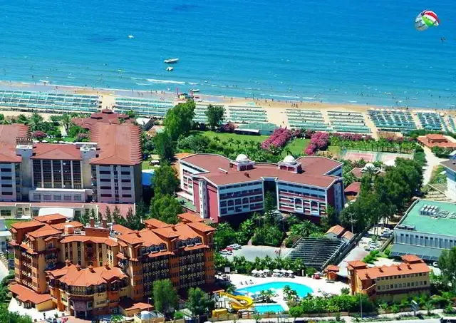 Villa Side Hotel