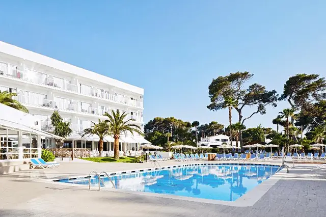 Hotel Globales Cala Blanca