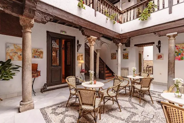 Casa del Capitel Nazari
