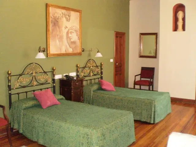Hotel Alvar Fañez