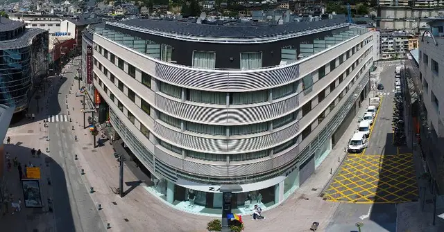 Yomo Centric Hotel