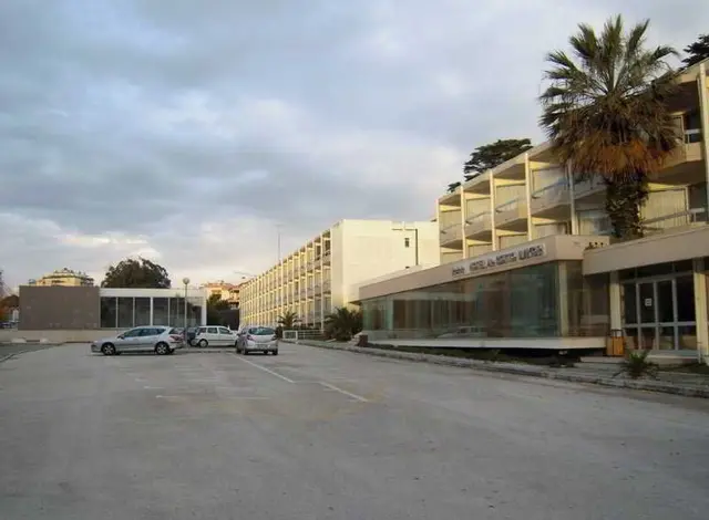Malibu Foz Hotel - La Maison Younan