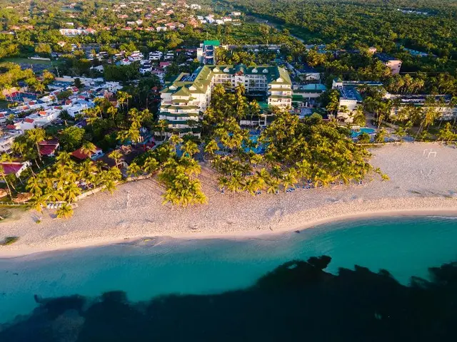 Coral Costa Caribe All Inclusive Beach Resort