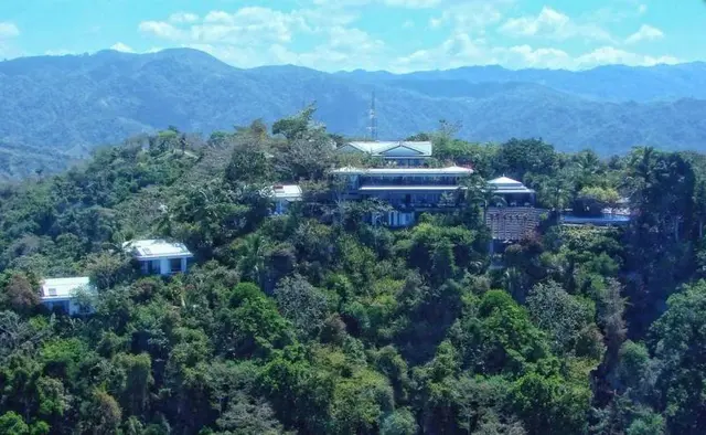 Hotel Villa Caletas