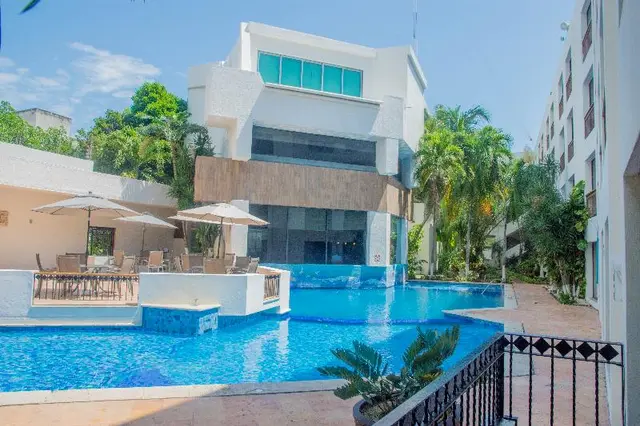 Hotel Continental Caribe Bay