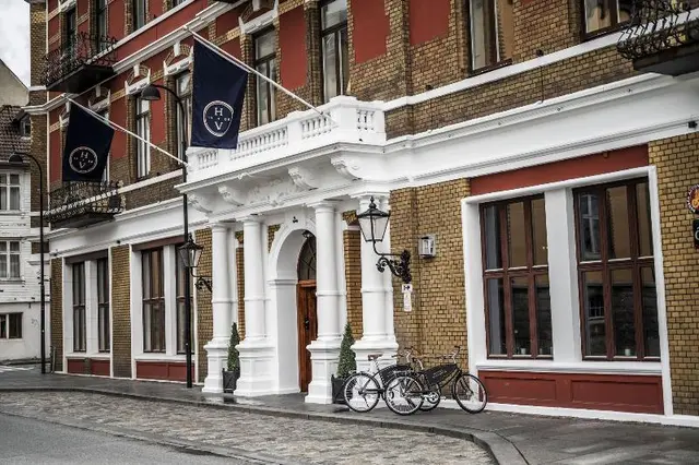 Victoria Hotel