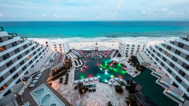 Melody Maker Cancun