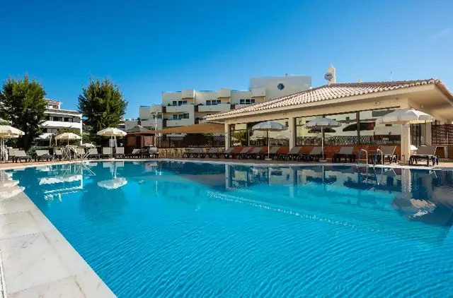 Oceanus Aparthotel
