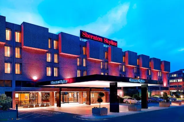 Skyline Sheraton Heathrow