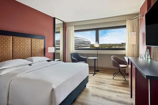 Sheraton Frankfurt Airport Hotel & Conference Cent