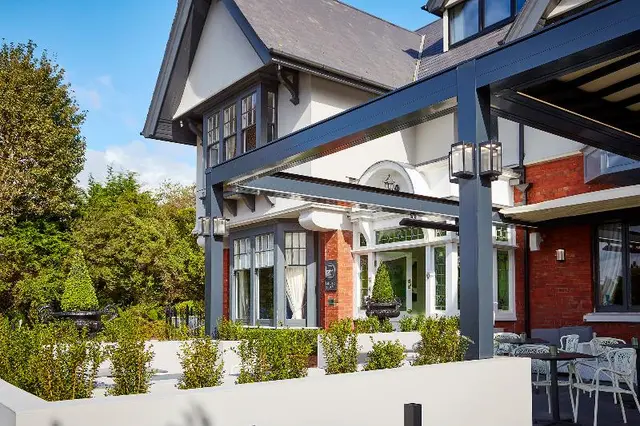 Randles Hotel