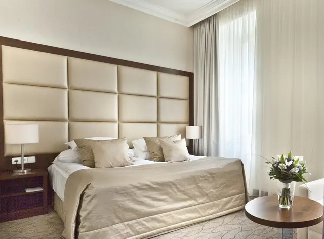 Kosher Hotel King David