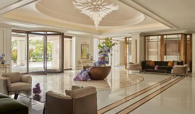 Jumeirah Carlton Tower London