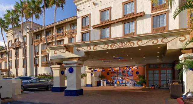 Courtyard By Marriott Old Town