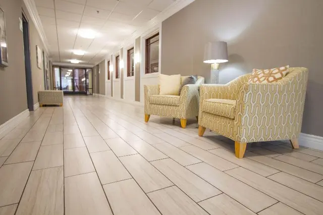 Holiday Inn Blmgtn Arpt South - Mall Area By IHG