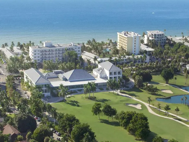 NAPLES BEACH CLUB A FOUR SEASONS RESORT