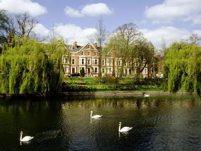 Arundel House