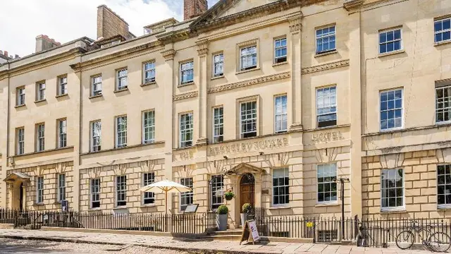 Berkeley Square Classic Hotel